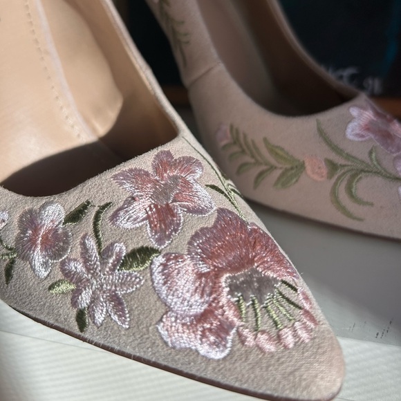 JustFab Floral Embroidered Women's Heels - Cream - Picture 2 of 16